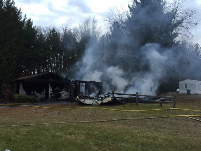 Mobile home completely destroyed in fire